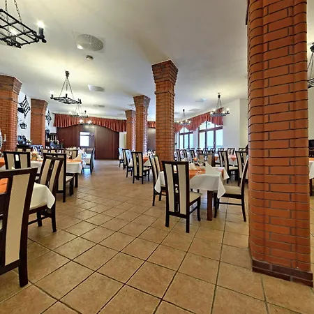 Pensjonat Osrodek Plus *