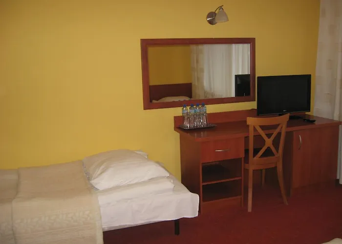 Pensión Osrodek Plus *